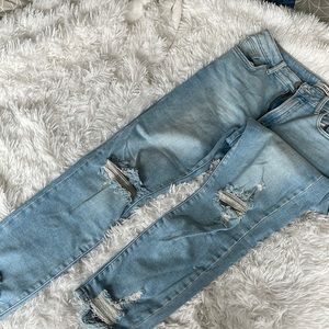 Light wash distressed jeans
